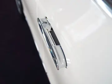 MERCEDES-BENZ EQE 300 Electric Art PREMIUM Head-up  &hellip;