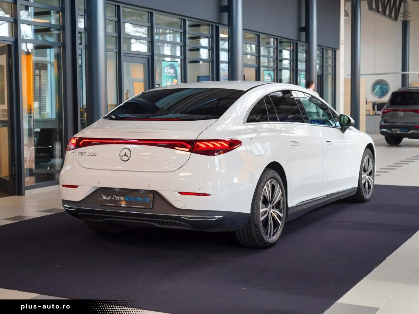 MERCEDES-BENZ EQE 300 Electric Art PREMIUM Head-up  &hellip;