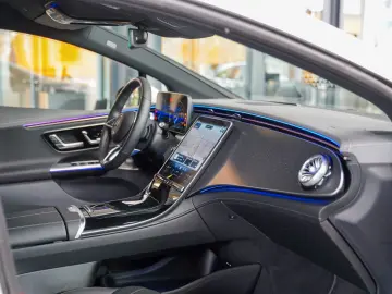 MERCEDES-BENZ EQE 300 Electric Art PREMIUM Head-up  &hellip;