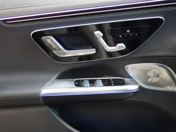 MERCEDES-BENZ EQE 300 Electric Art PREMIUM Head-up  &hellip;