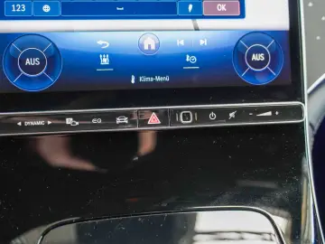 MERCEDES-BENZ EQE 300 Electric Art PREMIUM Head-up  &hellip;
