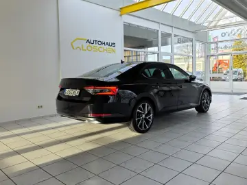 SKODA Superb Limo Sportline App-Connect Matrix-LED