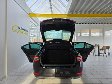 SKODA Superb Limo Sportline App-Connect Matrix-LED