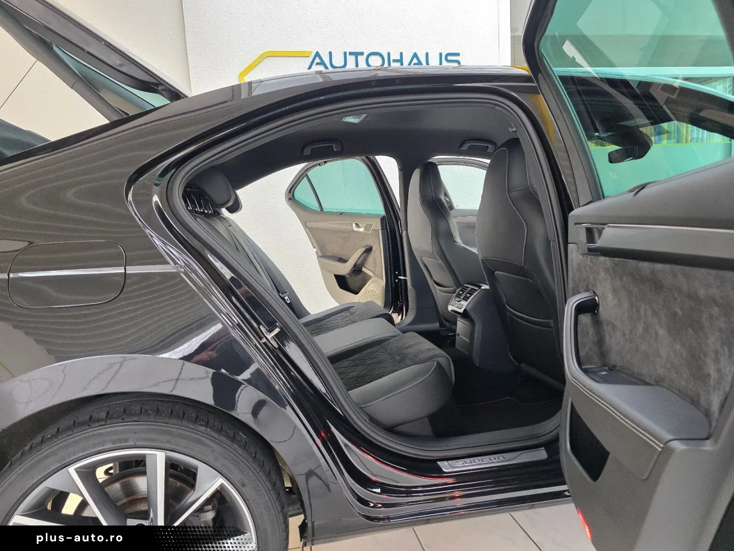 SKODA Superb Limo Sportline App-Connect Matrix-LED