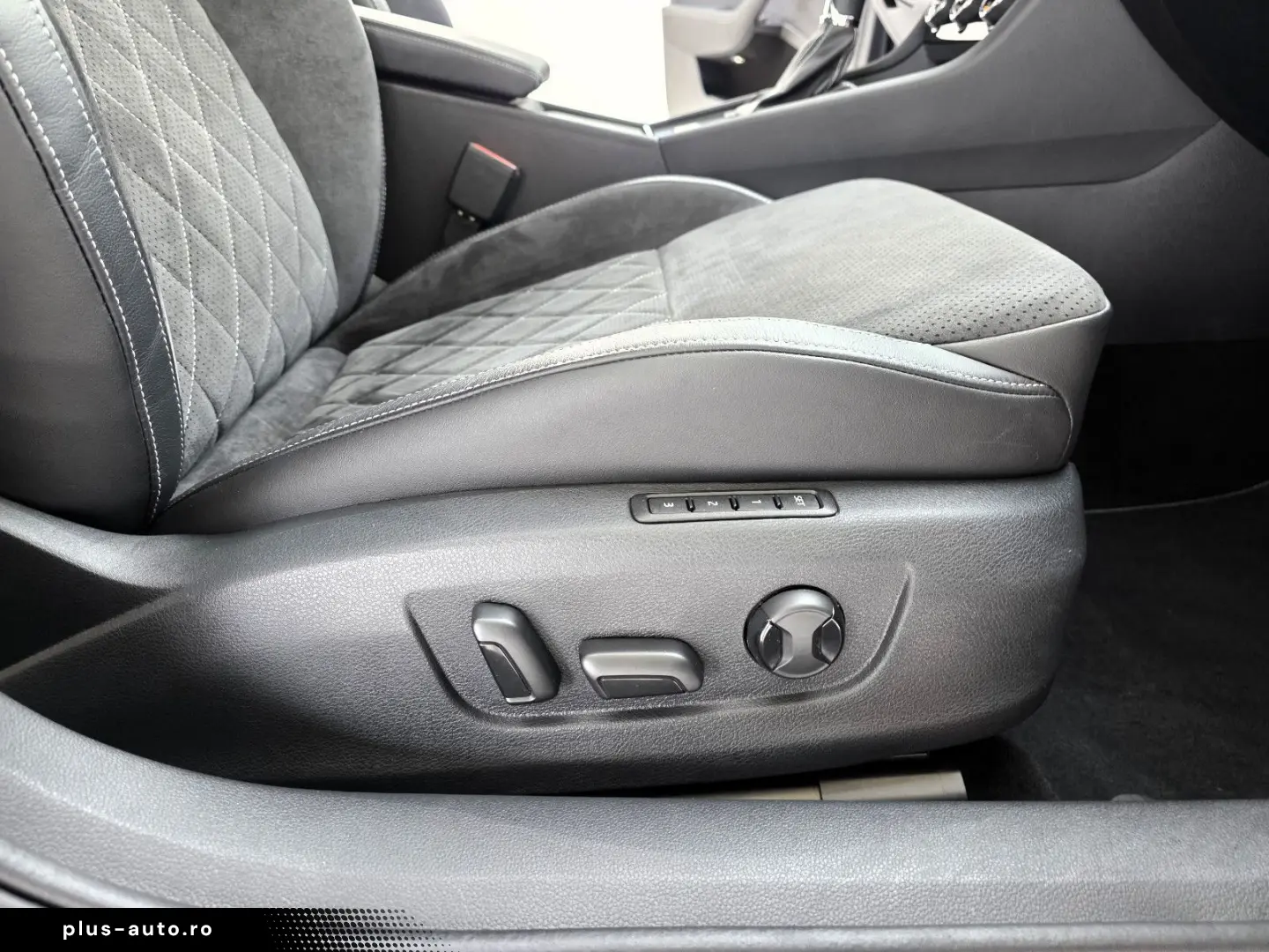 SKODA Superb Limo Sportline App-Connect Matrix-LED