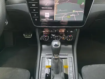 SKODA Superb Limo Sportline App-Connect Matrix-LED