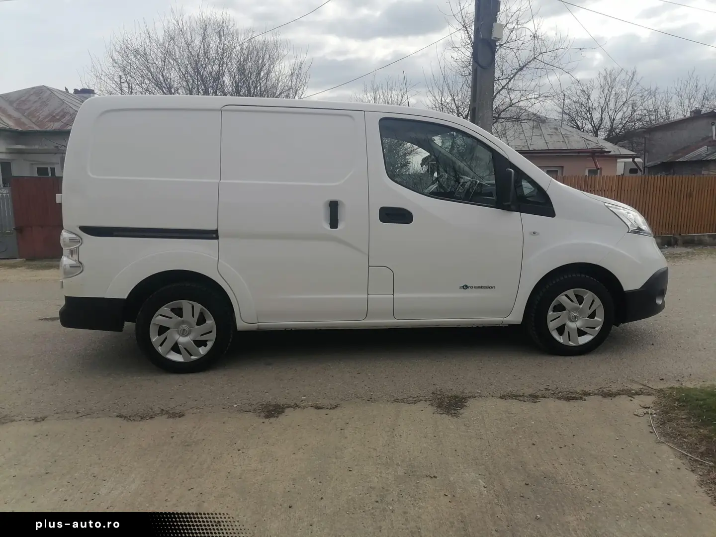 Nissan NV300 electric
