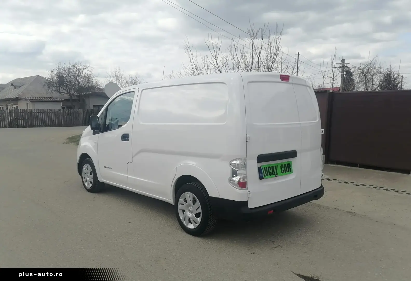 Nissan NV300 electric