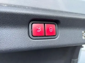MERCEDES-BENZ EQE 300 AMG Edition Digital Hinterachsl. 360 K