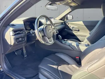 TOYOTA Supra GR 3.0 Legend