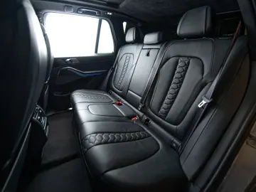 BMW X5 M Competition   M Drivers Package