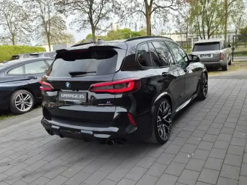 BMW X5 M Competition M Drivers B&W PANO AHK FONTENT