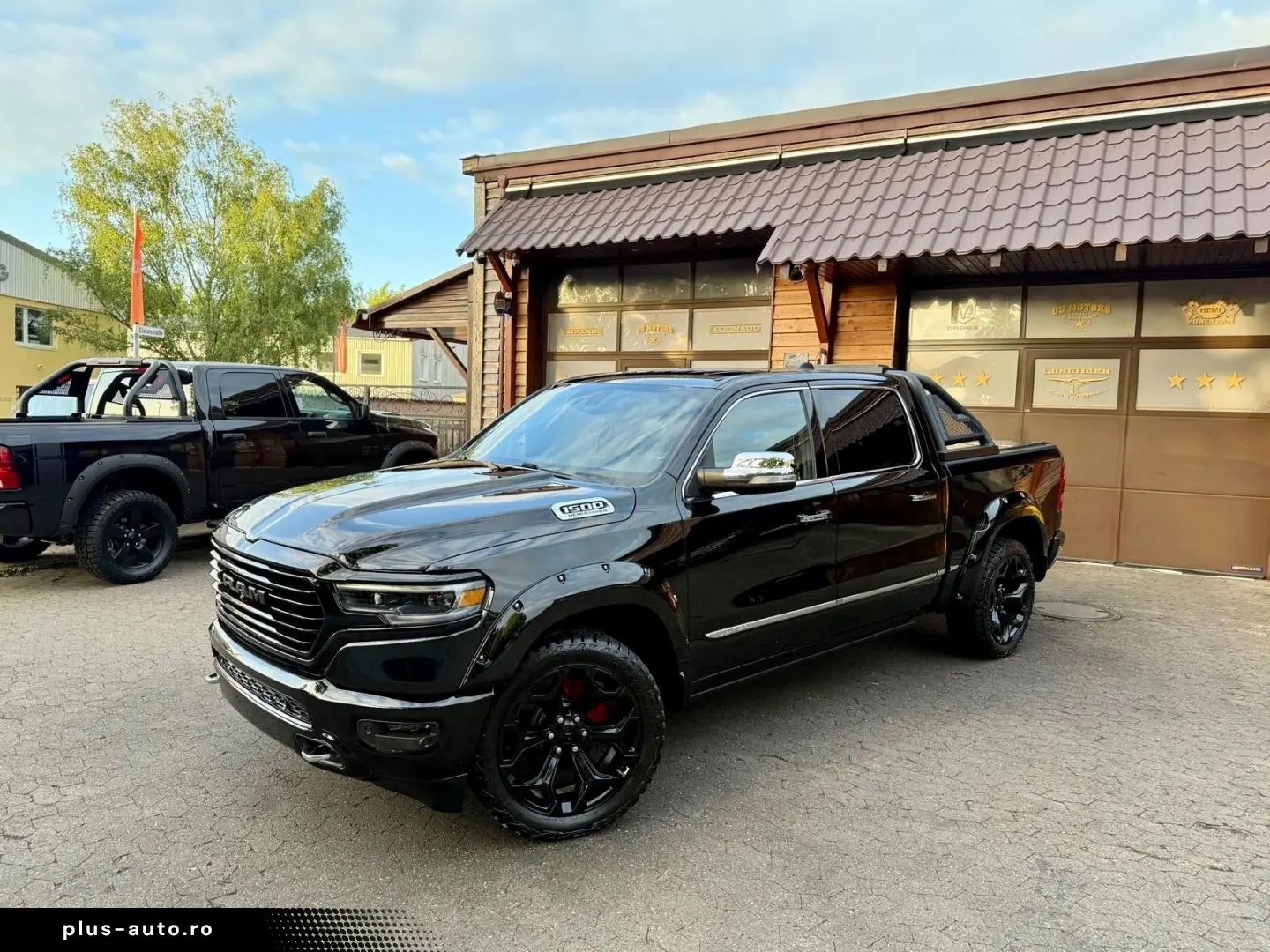DODGE LIMITED LUFT 360KAMERA LPG OFFROAD BÜGEL AHK NAV