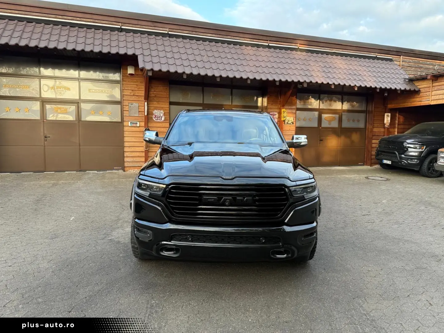 DODGE LIMITED LUFT 360KAMERA LPG OFFROAD BÜGEL AHK NAV