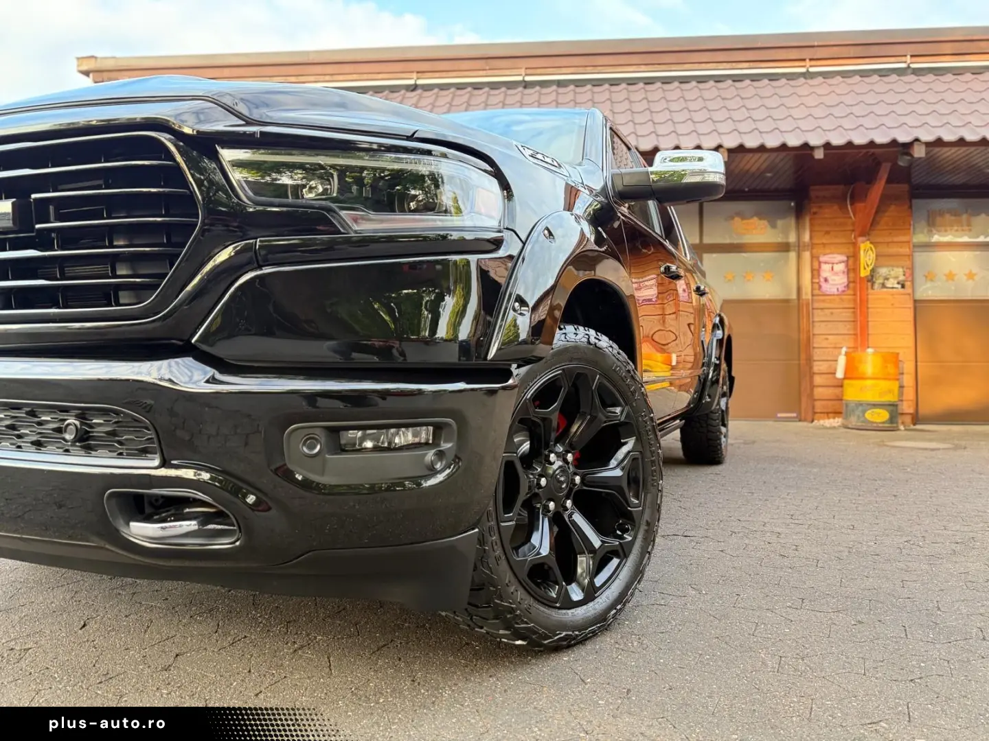 DODGE LIMITED LUFT 360KAMERA LPG OFFROAD BÜGEL AHK NAV