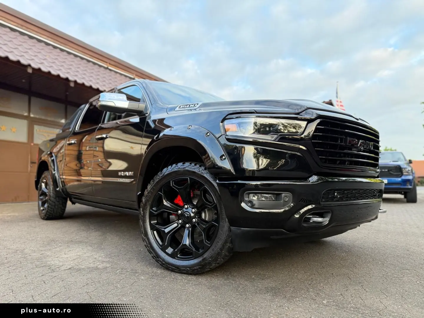 DODGE LIMITED LUFT 360KAMERA LPG OFFROAD BÜGEL AHK NAV