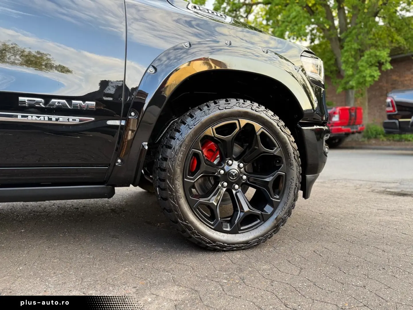 DODGE LIMITED LUFT 360KAMERA LPG OFFROAD BÜGEL AHK NAV