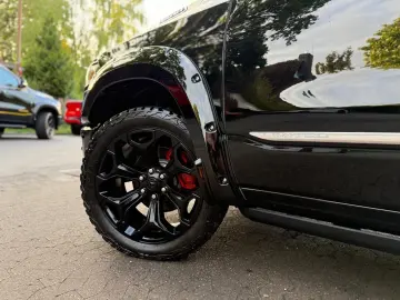 DODGE LIMITED LUFT 360KAMERA LPG OFFROAD BÜGEL AHK NAV