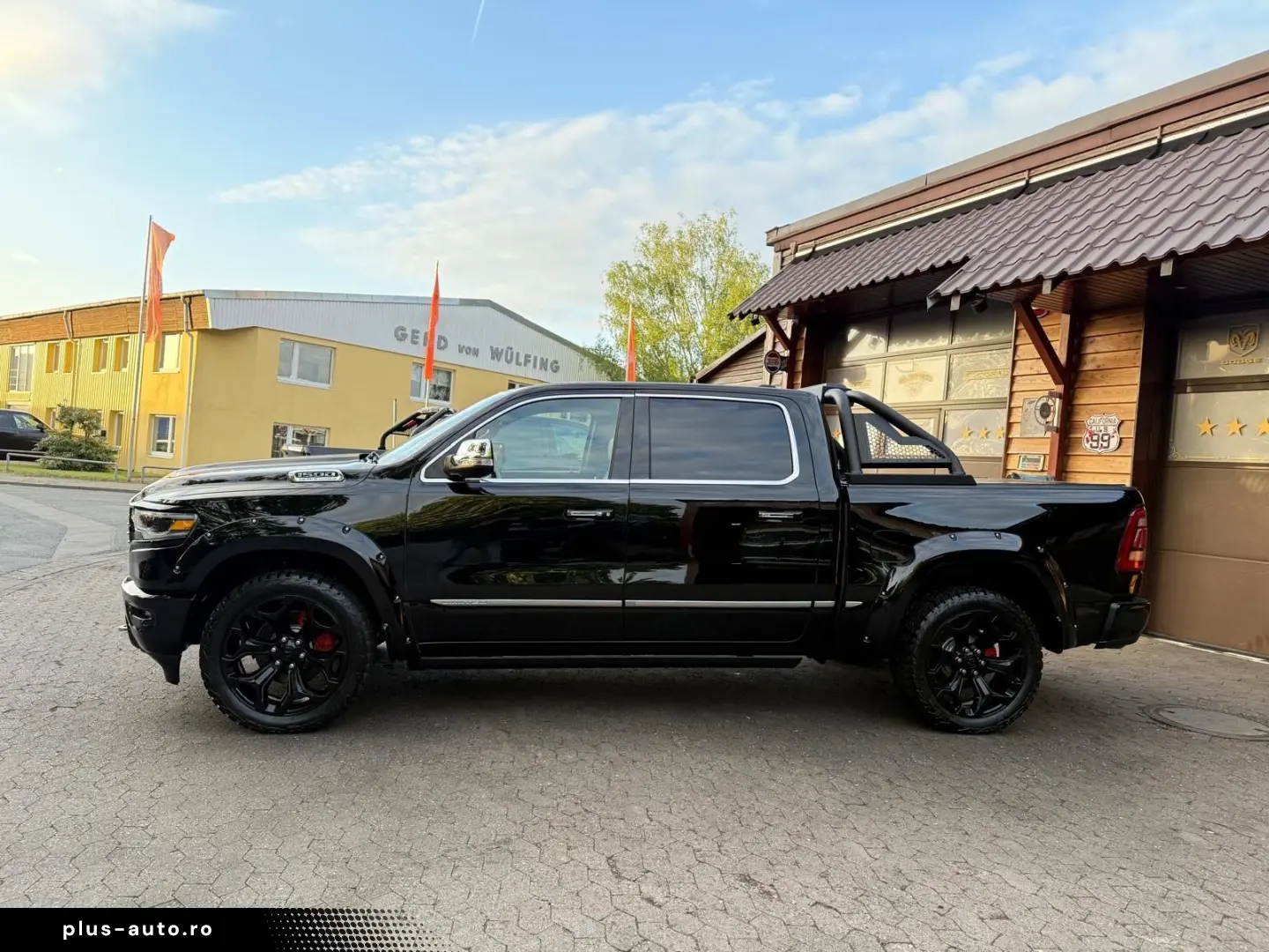 DODGE LIMITED LUFT 360KAMERA LPG OFFROAD BÜGEL AHK NAV