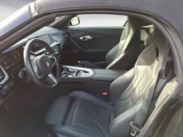BMW Z4 sDrive20i Cabrio M Sportpaket R-Kamera NAVI H