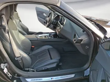 BMW Z4 sDrive20i Cabrio M Sportpaket R-Kamera NAVI H