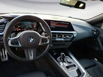 BMW Z4 sDrive20i Cabrio M Sportpaket R-Kamera NAVI H