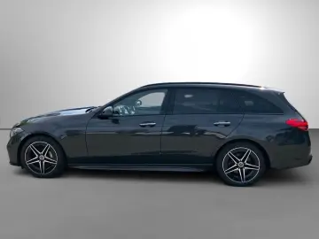 MERCEDES-BENZ C 180 T AMG Night Pano HUD Distronic Burmester