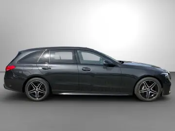 MERCEDES-BENZ C 180 T AMG Night Pano HUD Distronic Burmester