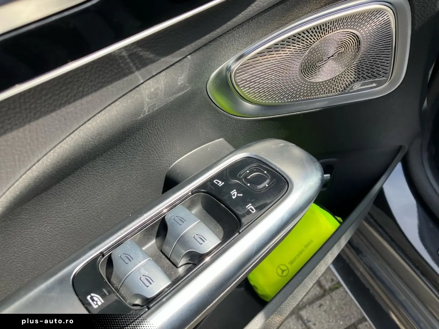 MERCEDES-BENZ C 180 T AMG Night Pano HUD Distronic Burmester
