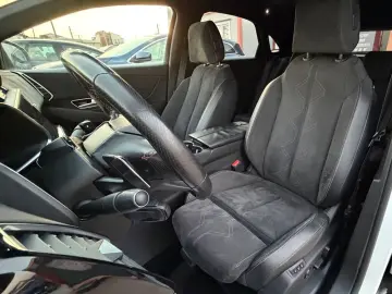 DS Automobiles DS 7 Crossback