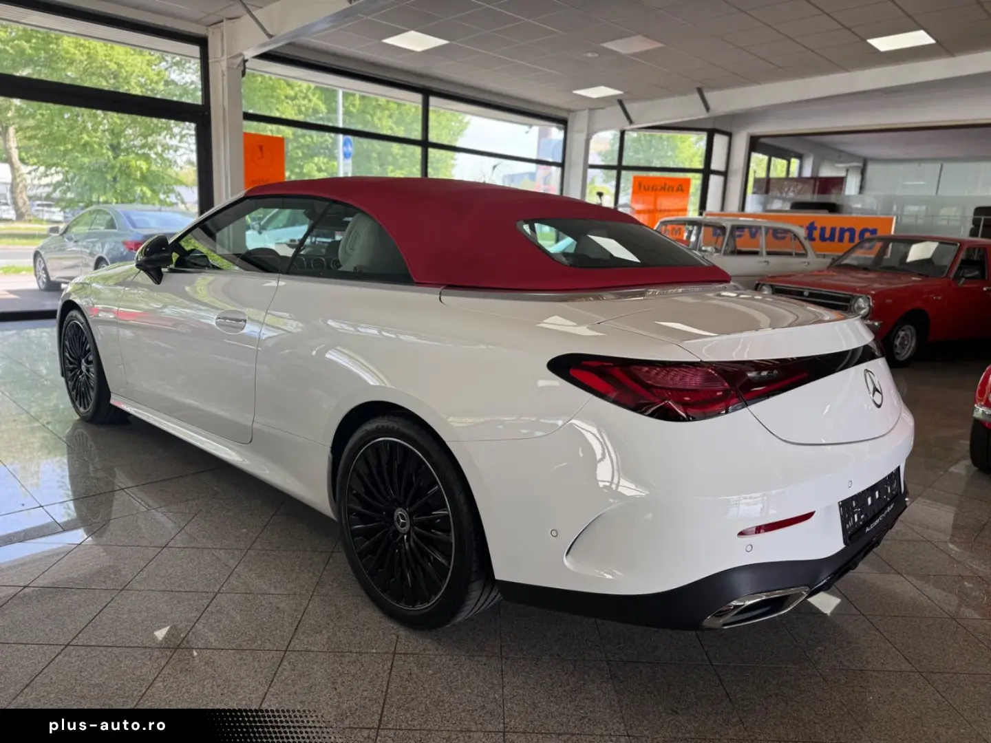 MERCEDES-BENZ CLE 220 d Cabrio AMG BURM 360  GARANTIE 19