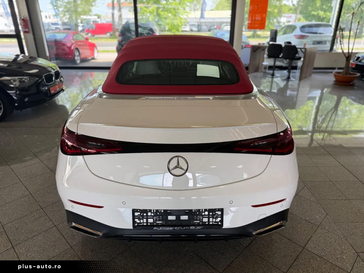 MERCEDES-BENZ CLE 220 d Cabrio AMG BURM 360  GARANTIE 19