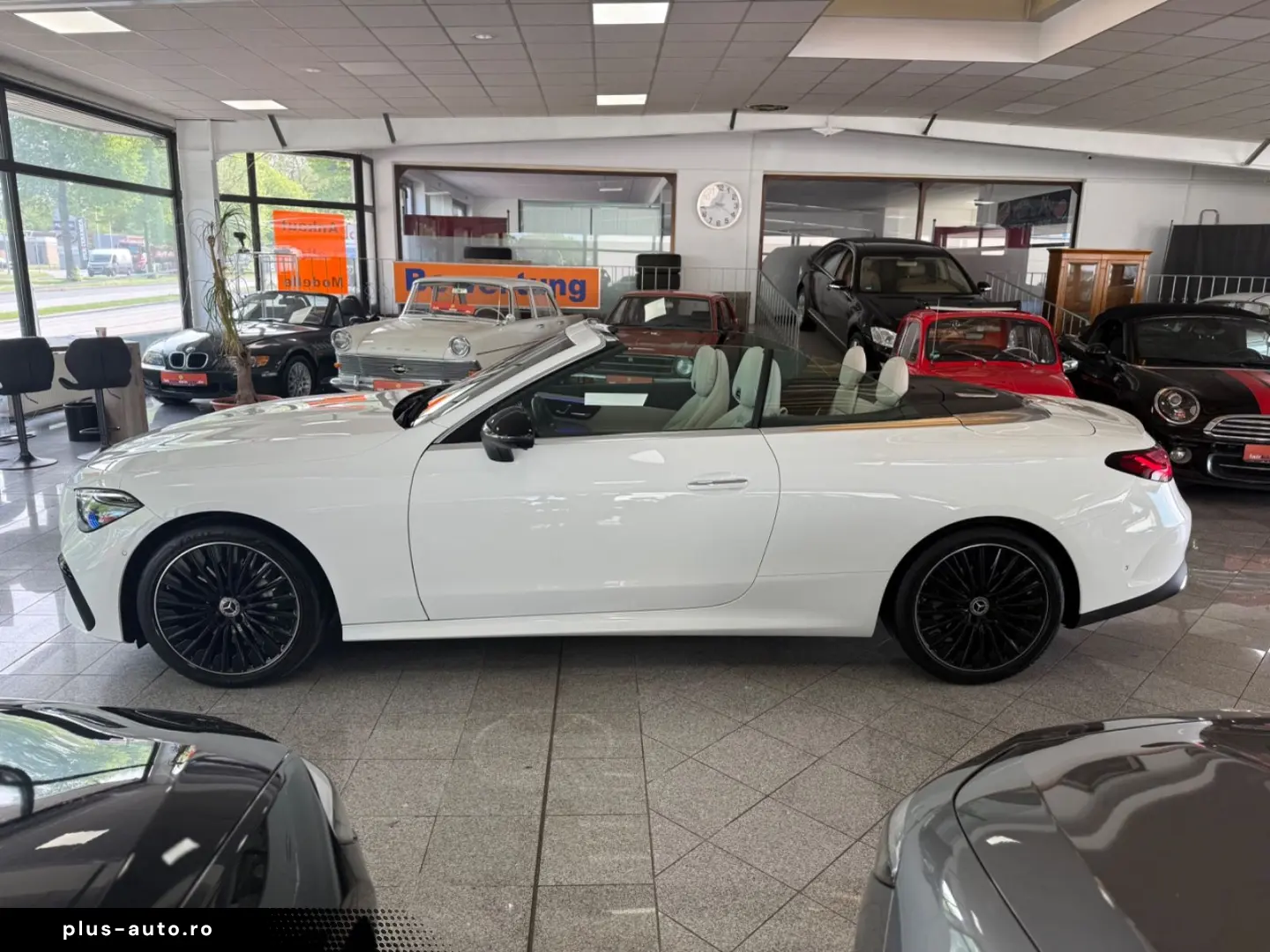 MERCEDES-BENZ CLE 220 d Cabrio AMG BURM 360  GARANTIE 19