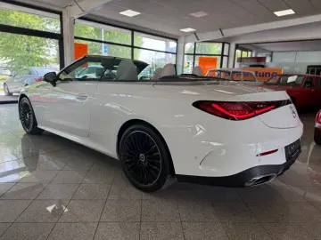 MERCEDES-BENZ CLE 220 d Cabrio AMG BURM 360  GARANTIE 19