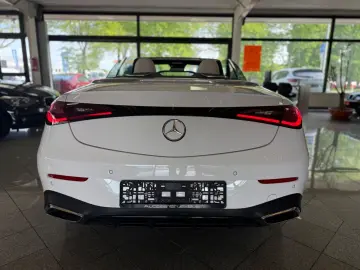 MERCEDES-BENZ CLE 220 d Cabrio AMG BURM 360  GARANTIE 19