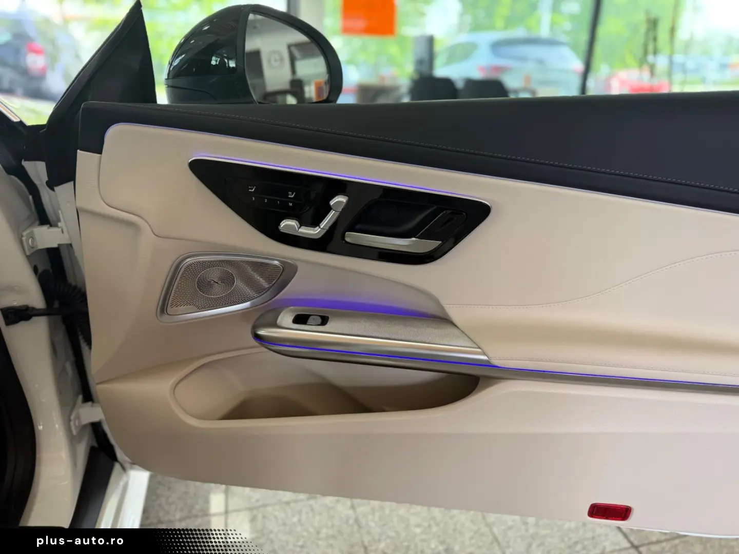 MERCEDES-BENZ CLE 220 d Cabrio AMG BURM 360  GARANTIE 19