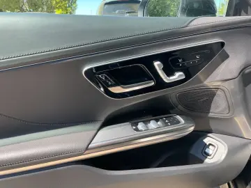 MERCEDES-BENZ CLE 220 d Cabriolet AMG  MEMORY CAM KE&hellip;