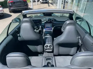 MERCEDES-BENZ CLE 220 d Cabriolet AMG  MEMORY CAM KE&hellip;