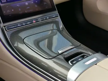 MERCEDES-BENZ CLE 200 AMG Cabriolet  AdvancePlus 360 Kam LED