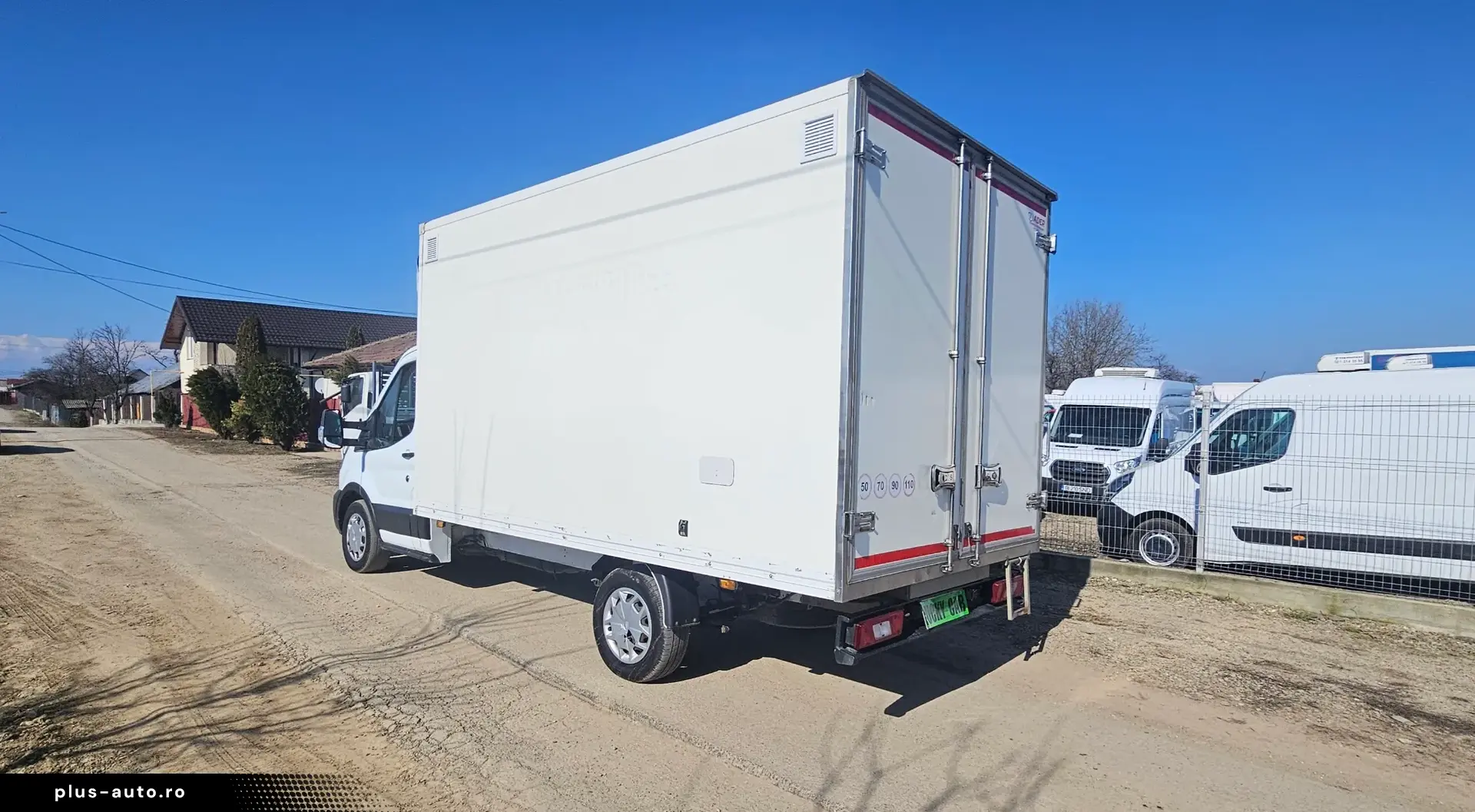 Ford Transit Box