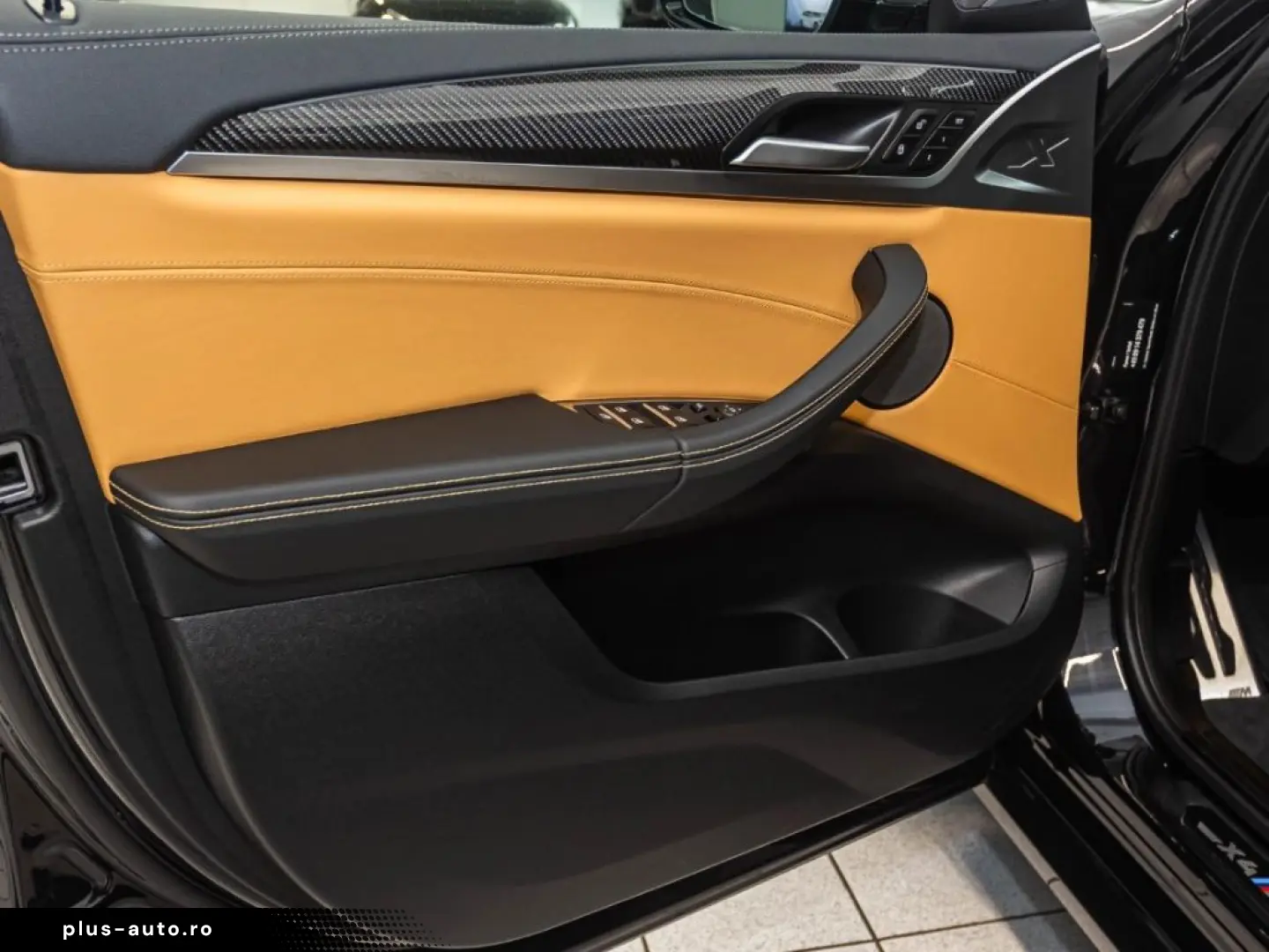 BMW X4 M Competition Panorama Navi Kamera eSitze HUD