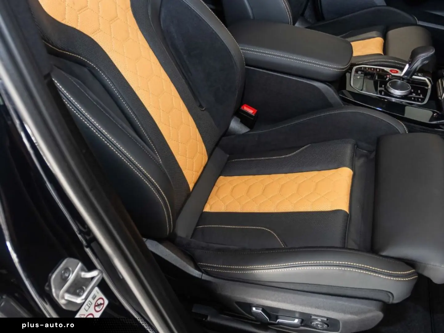 BMW X4 M Competition Panorama Navi Kamera eSitze HUD
