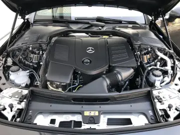 MERCEDES-BENZ CLE 300 4MATIC Cabriolet  AMGPremium 20Z 360
