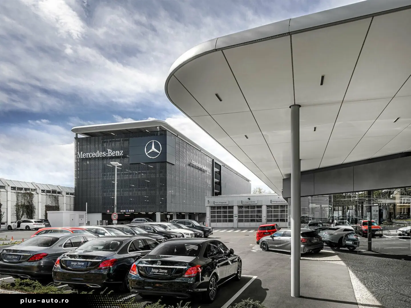 MERCEDES-BENZ CLE 300 4MATIC Cabriolet  AMGPremium 20Z 360