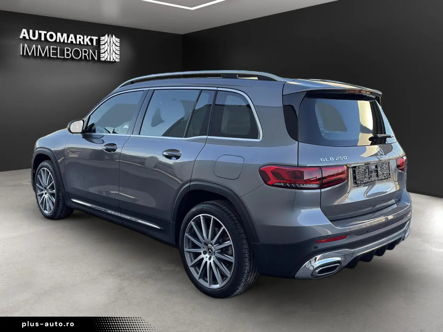 MERCEDES-BENZ GLB 250 AMG 20 Kamera