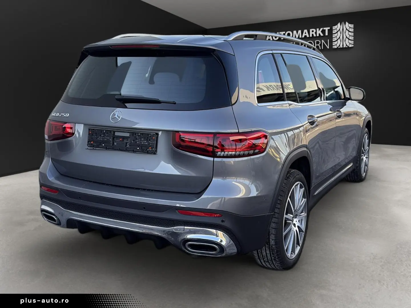 MERCEDES-BENZ GLB 250 AMG 20 Kamera