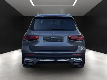MERCEDES-BENZ GLB 250 AMG 20 Kamera