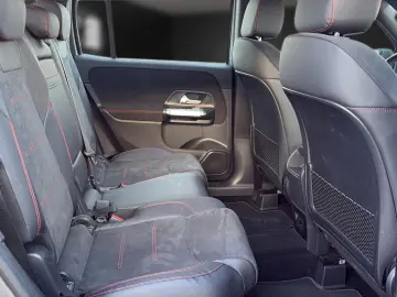MERCEDES-BENZ GLB 250 AMG 20 Kamera
