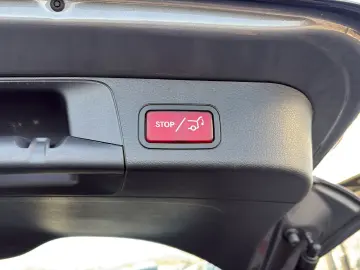 MERCEDES-BENZ GLB 250 AMG 20 Kamera