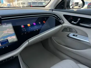 MERCEDES-BENZ E 300 e T FAP  SUPERSCREEN AHK Burm4D DigL 360